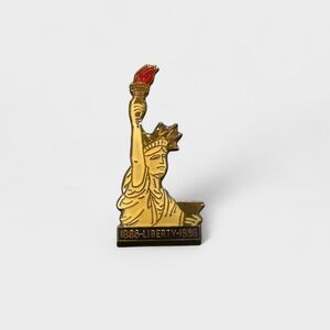 Vintage Statue of Liberty NYC Lapel Pin New York City 1886-1986 Centennial 80s
